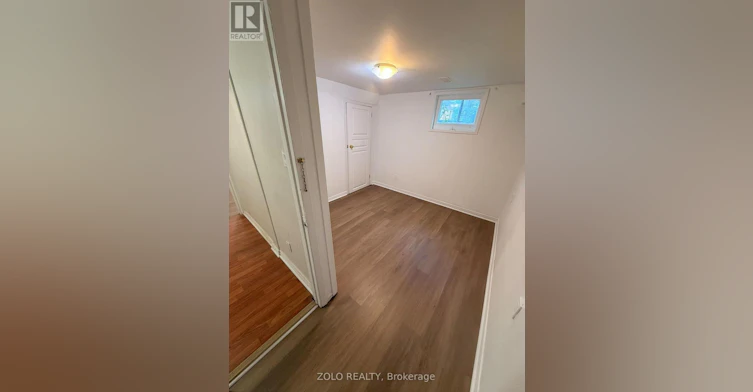 61 Longford Drive, Newmarket, ON, L3Y 2Y6 - 6