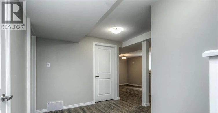Lower-223 Highview Drive, Kitchener, ON, N2N 2K6 - 3