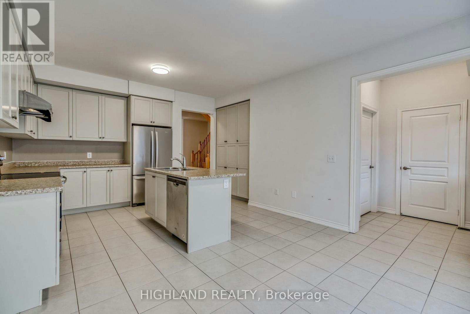 166 Etheridge Avenue, Milton, ON, L9E 1H1 - 7