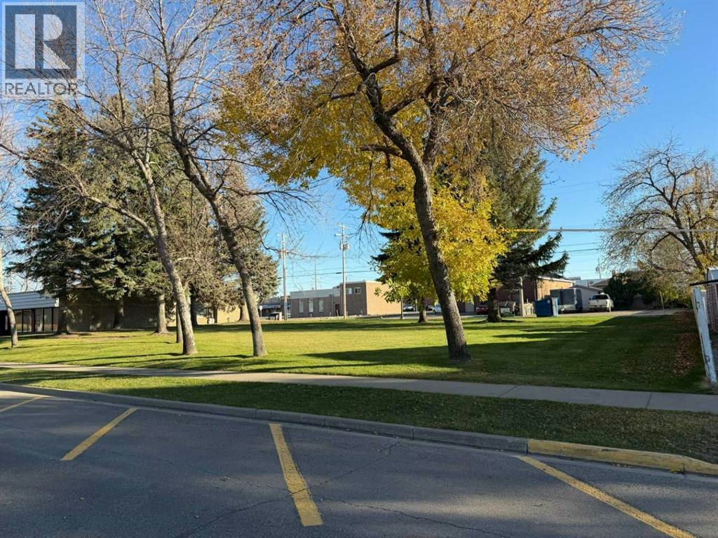 5110 49 Avenue, Taber, AB, T1G 1T6