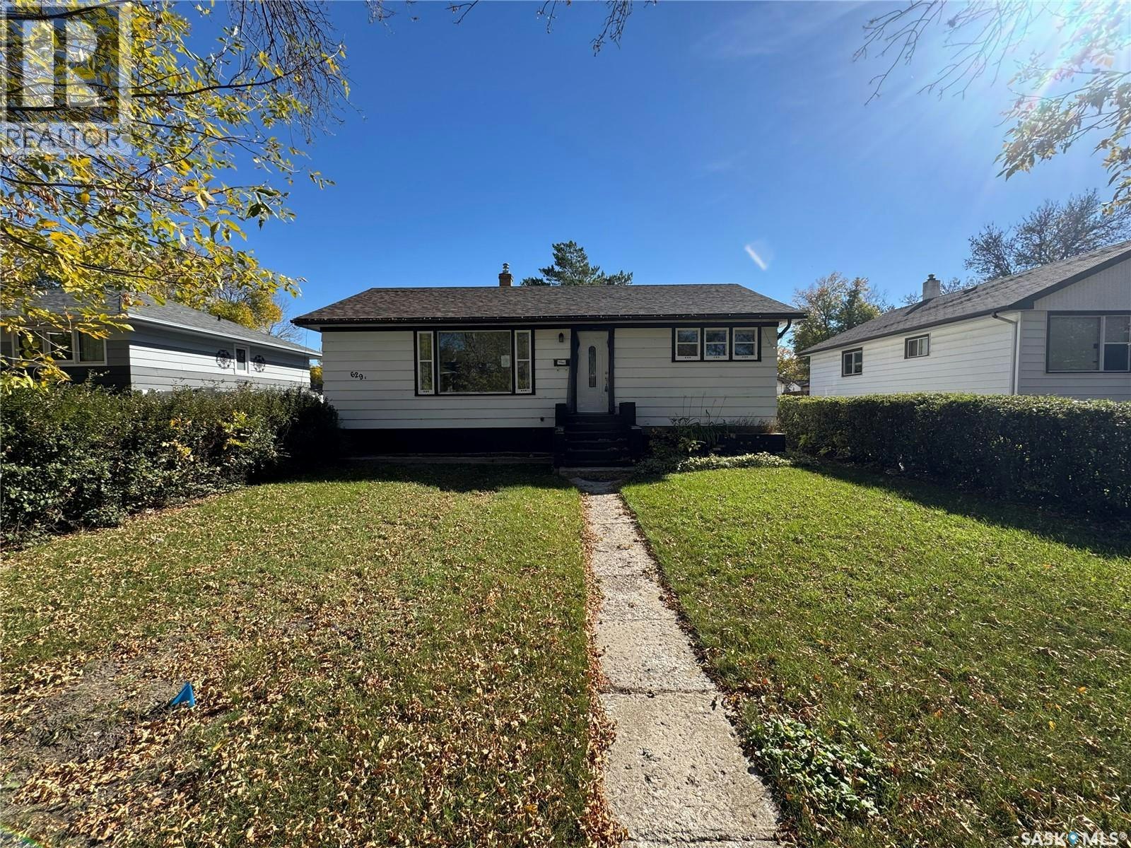 629 17th Avenue E, Regina, SK, S4N 0Y8