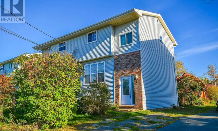 9 Briarwood Drive