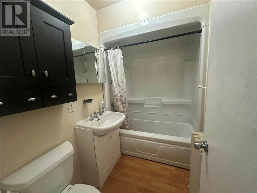 2-56 Riverside Drive, Greater Sudbury, ON, P3E 1G6 - 10