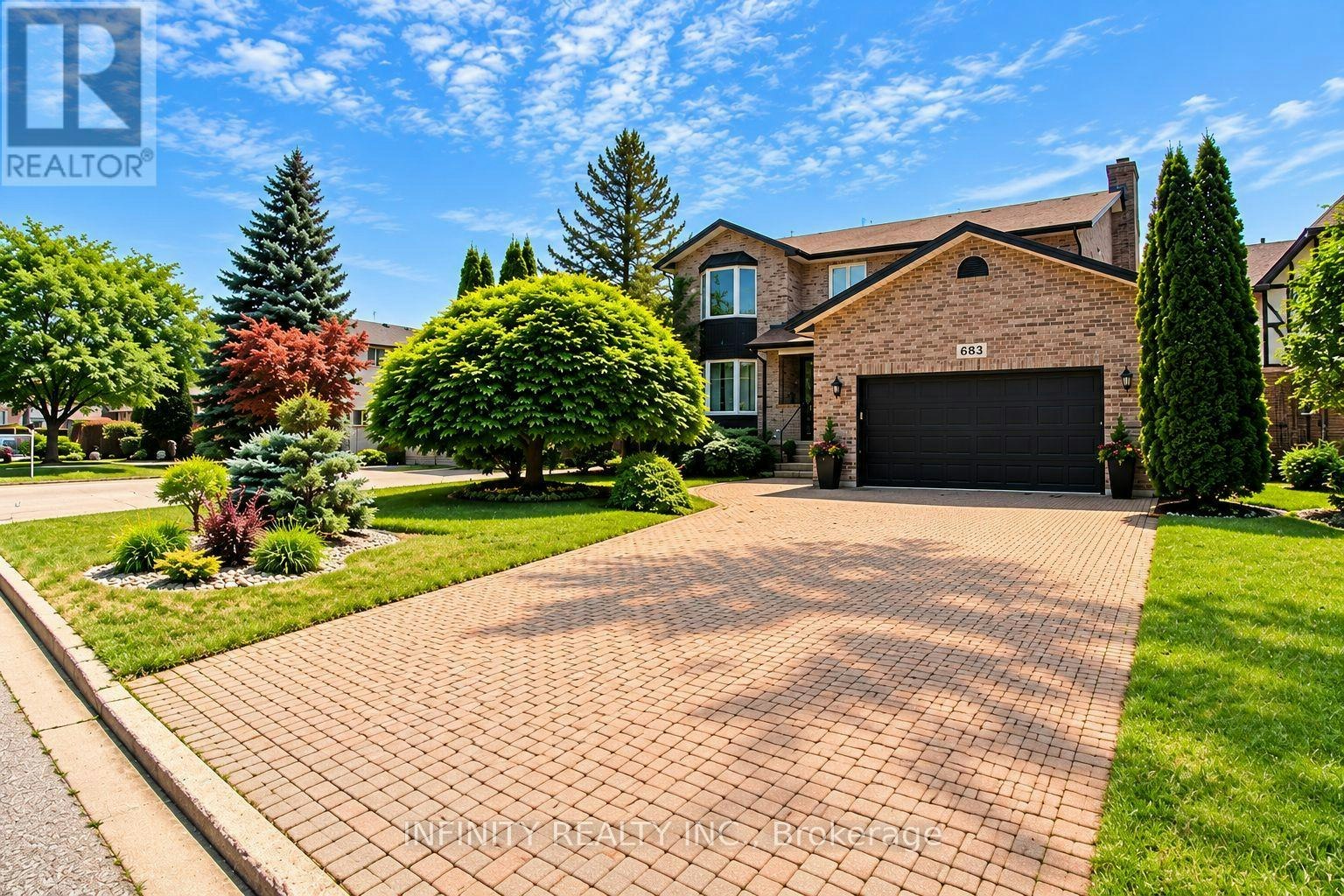683 Gauthier Drive, Tecumseh, ON, N8N 3P7 - 2