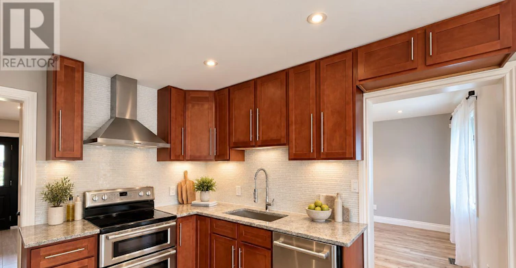 683 Gauthier Drive, Tecumseh, ON, N8N 3P7 - 9