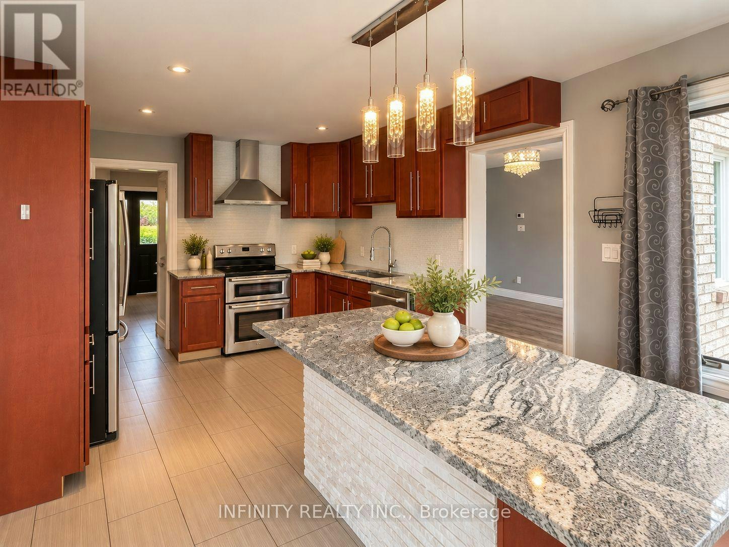 683 Gauthier Drive, Tecumseh, ON, N8N 3P7 - 14