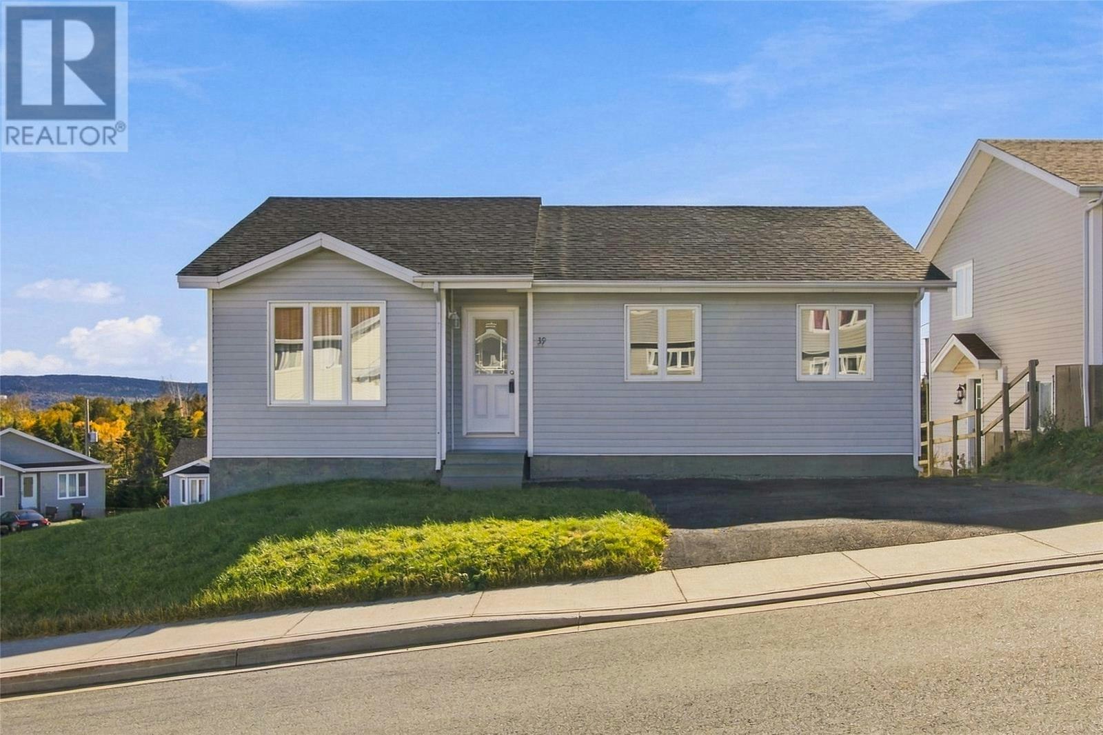 39 Edgecombe Drive, St Johns, NL, A1B 4P2