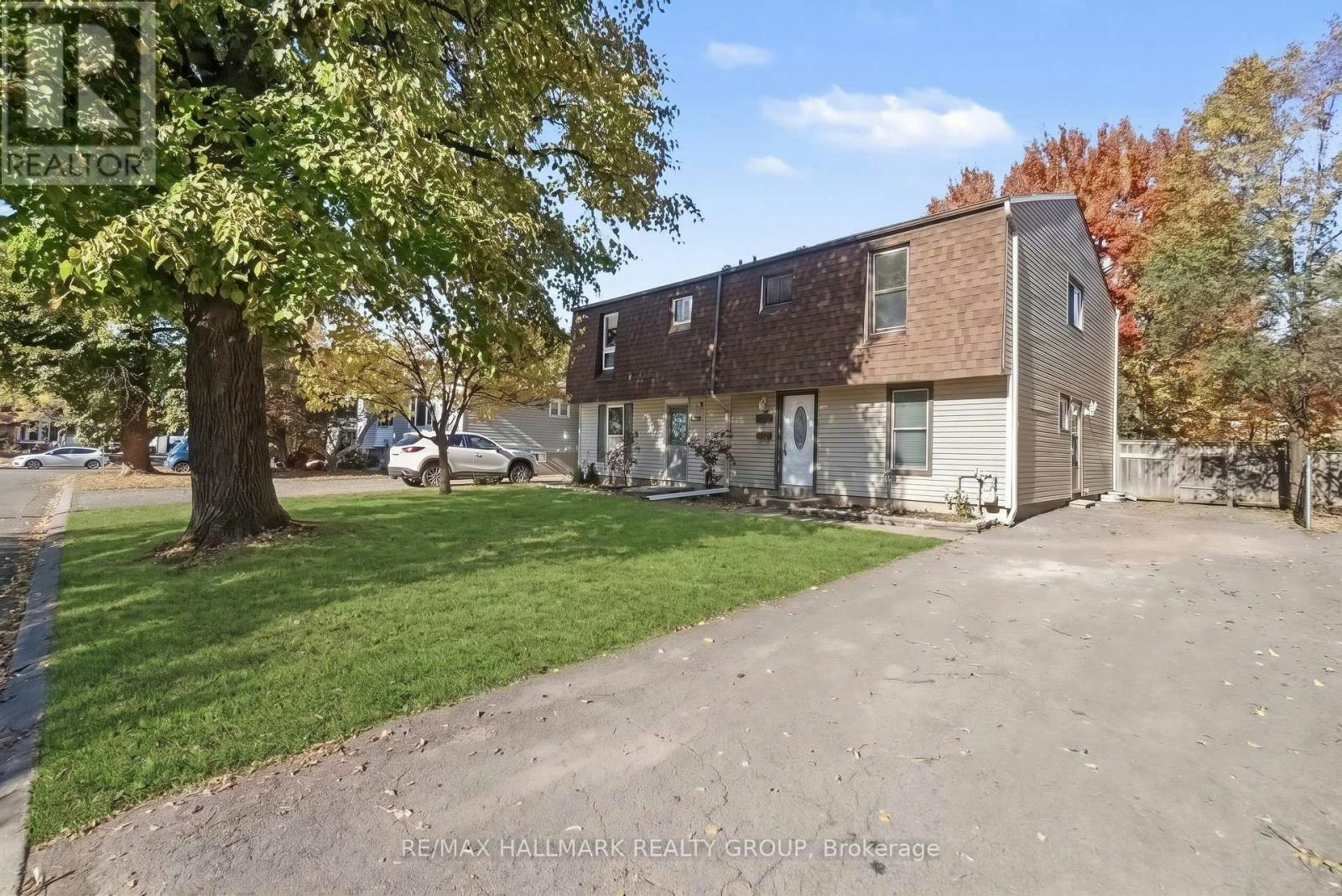 1329 Lotus Street, Ottawa, ON, K1J 8B1