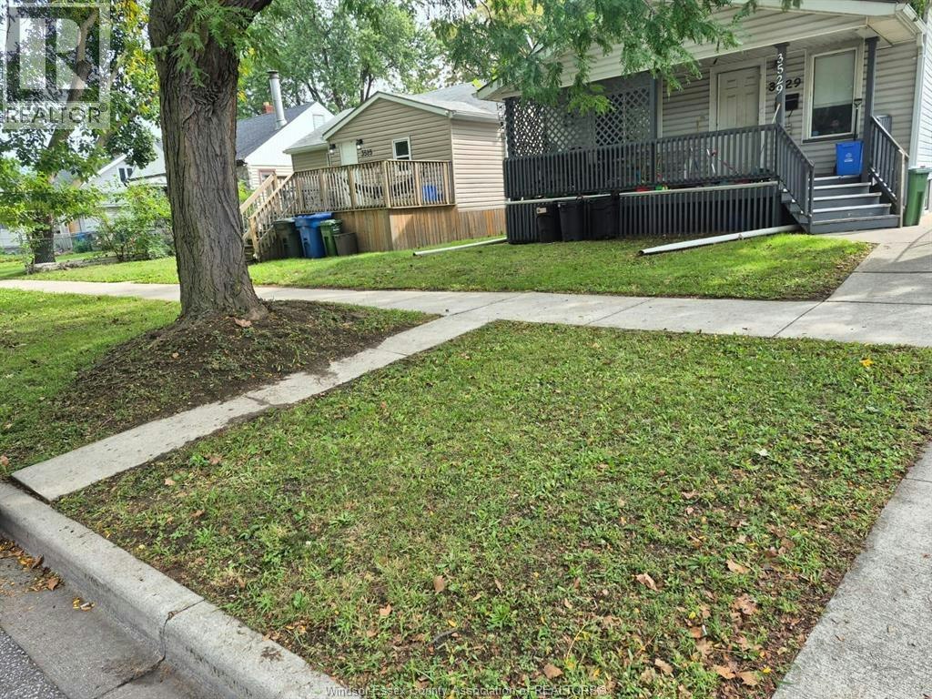 2-3529 Queen Street, Windsor, ON, N9C 1N8 - 2