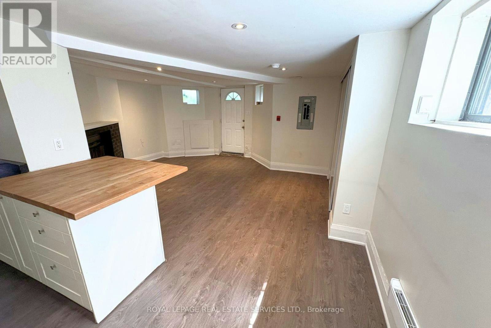 L1-118 Pembroke Street, Toronto, ON, M5A 2N8 - 3