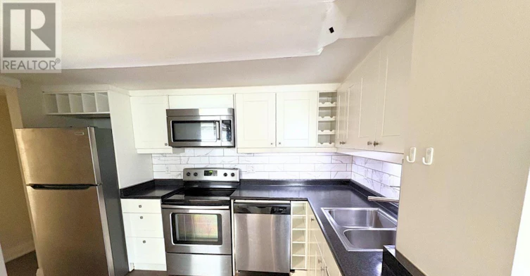 L1-118 Pembroke Street, Toronto, ON, M5A 2N8 - 4