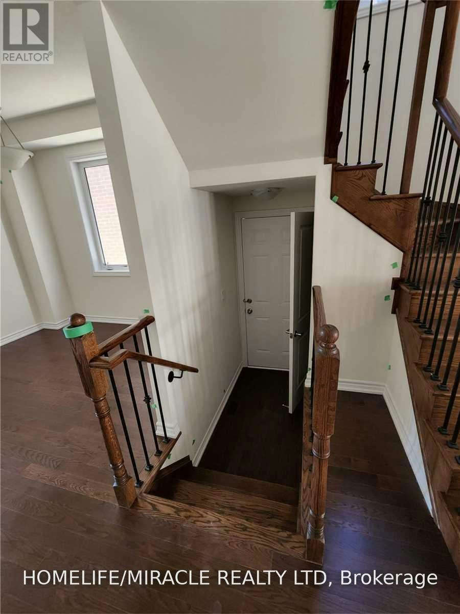 67 Calabria Drive, Caledon, ON, L7C 4K9 - 9