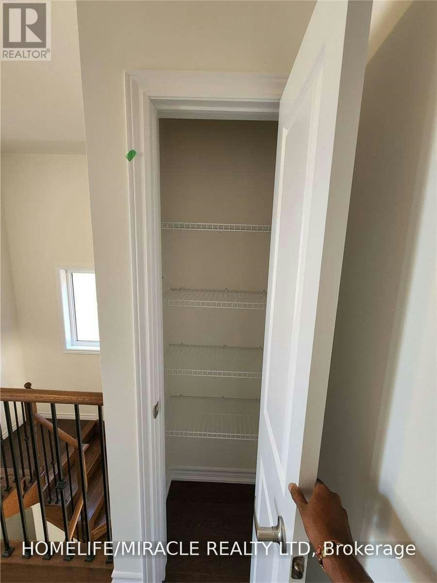 67 Calabria Drive, Caledon, ON, L7C 4K9 - 10