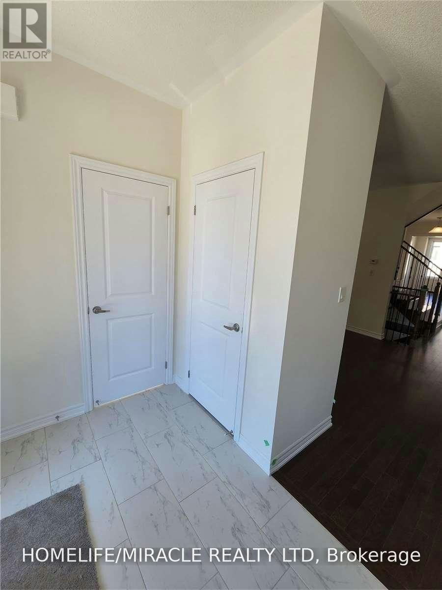 67 Calabria Drive, Caledon, ON, L7C 4K9 - 3