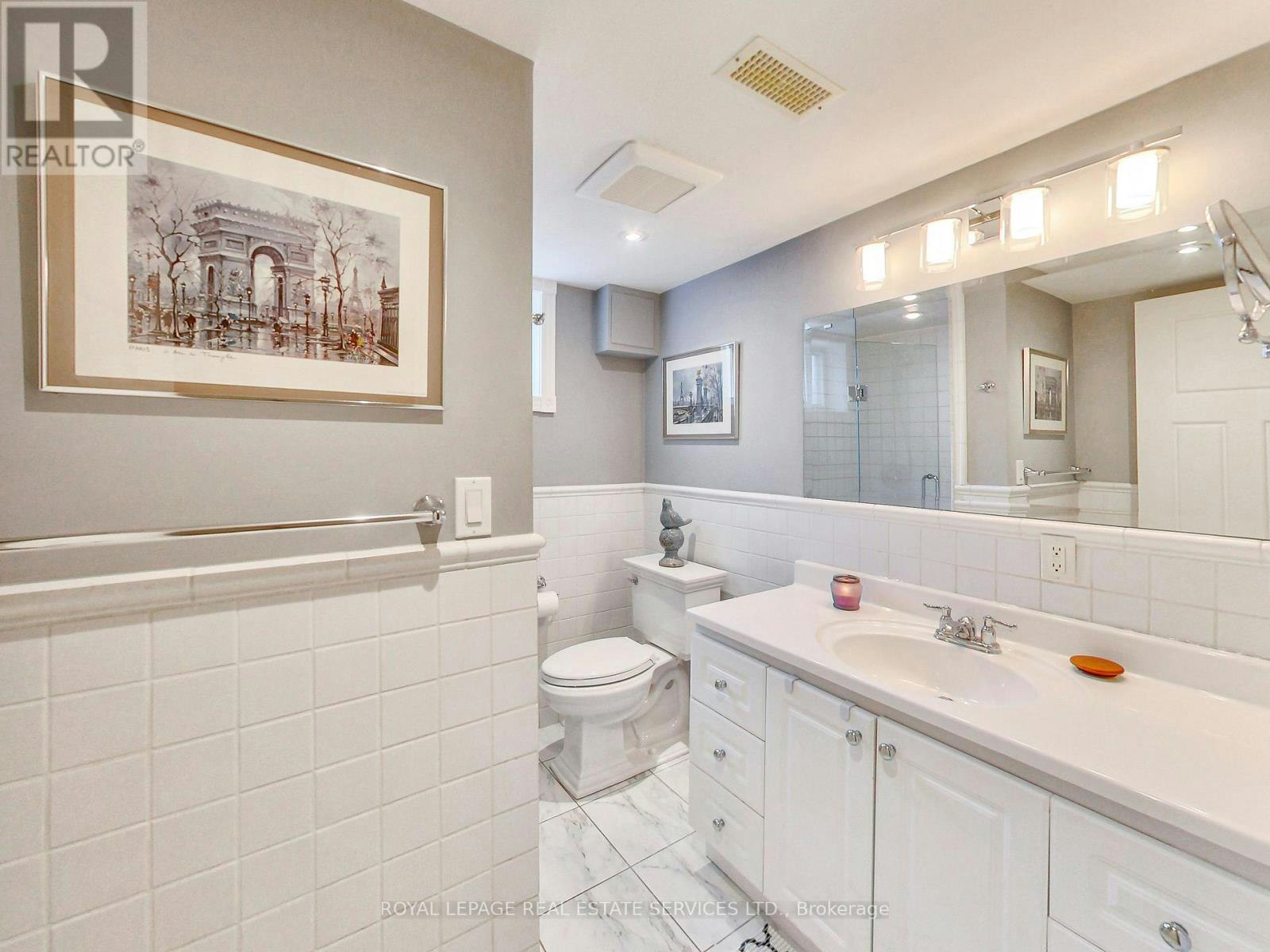 LOWER-51 Norseman Street, Toronto, ON, M8Z 2P7 - 18