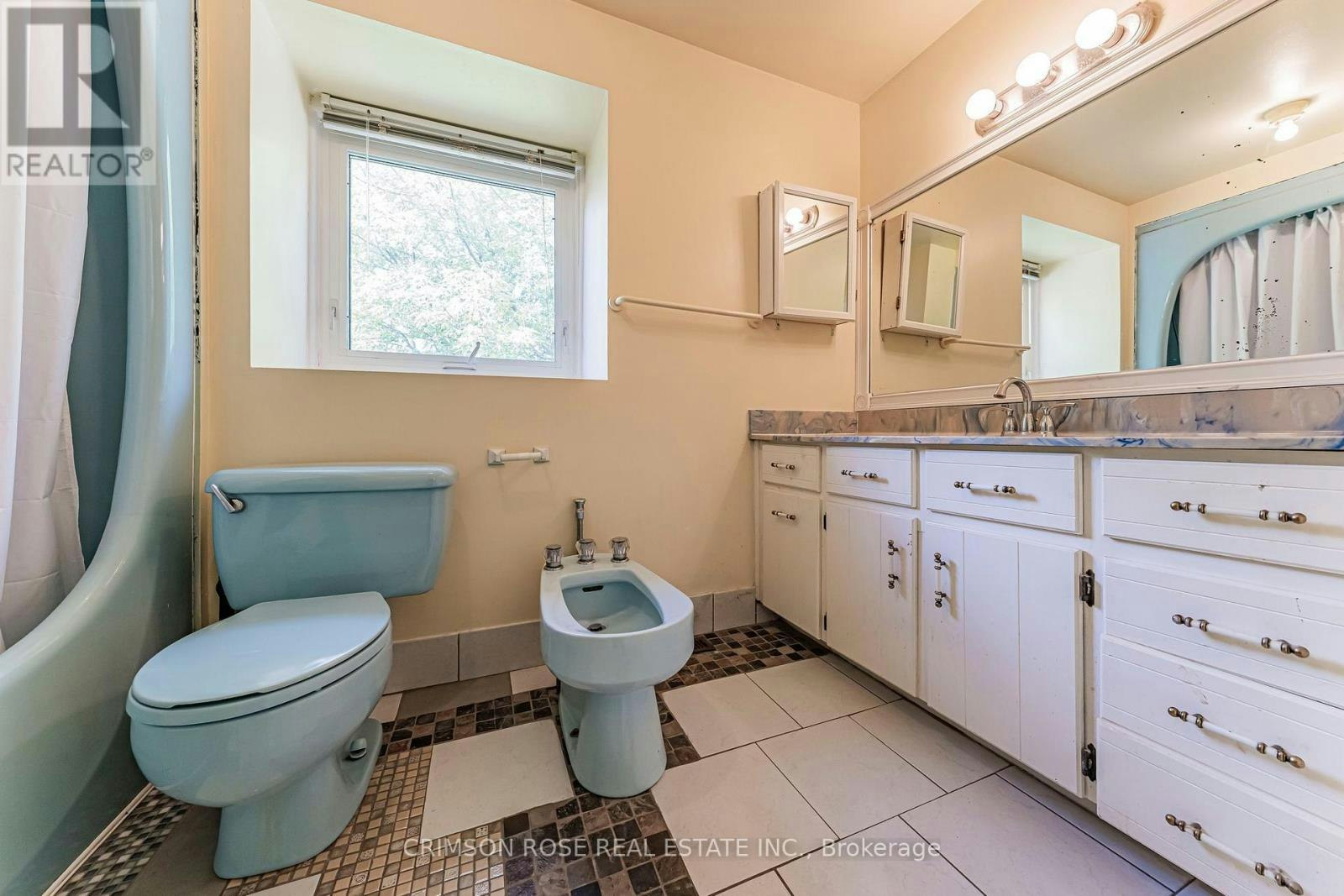727 Brant Street, Burlington, ON, L7R 2H6 - 24