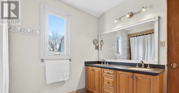 727 Brant Street, Burlington, ON, L7R 2H6 - 22
