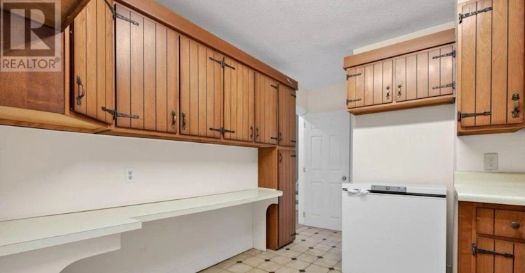 727 Brant Street, Burlington, ON, L7R 2H6 - 13