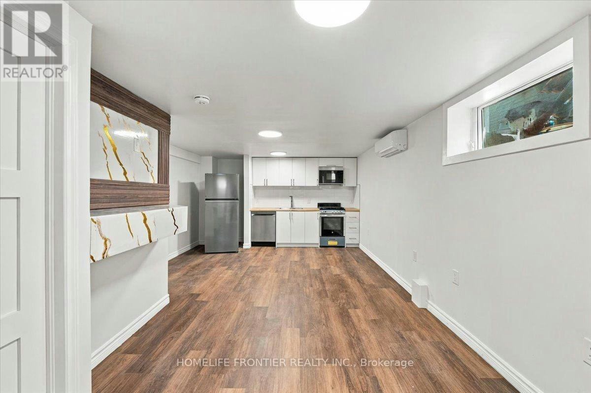 6-99 Regent Road, Toronto, ON, M3K 1H2 - 2