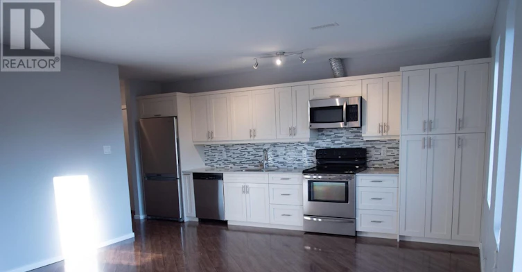 20 Emily Street, Parry Sound, ON, P2A 2P3 - 2