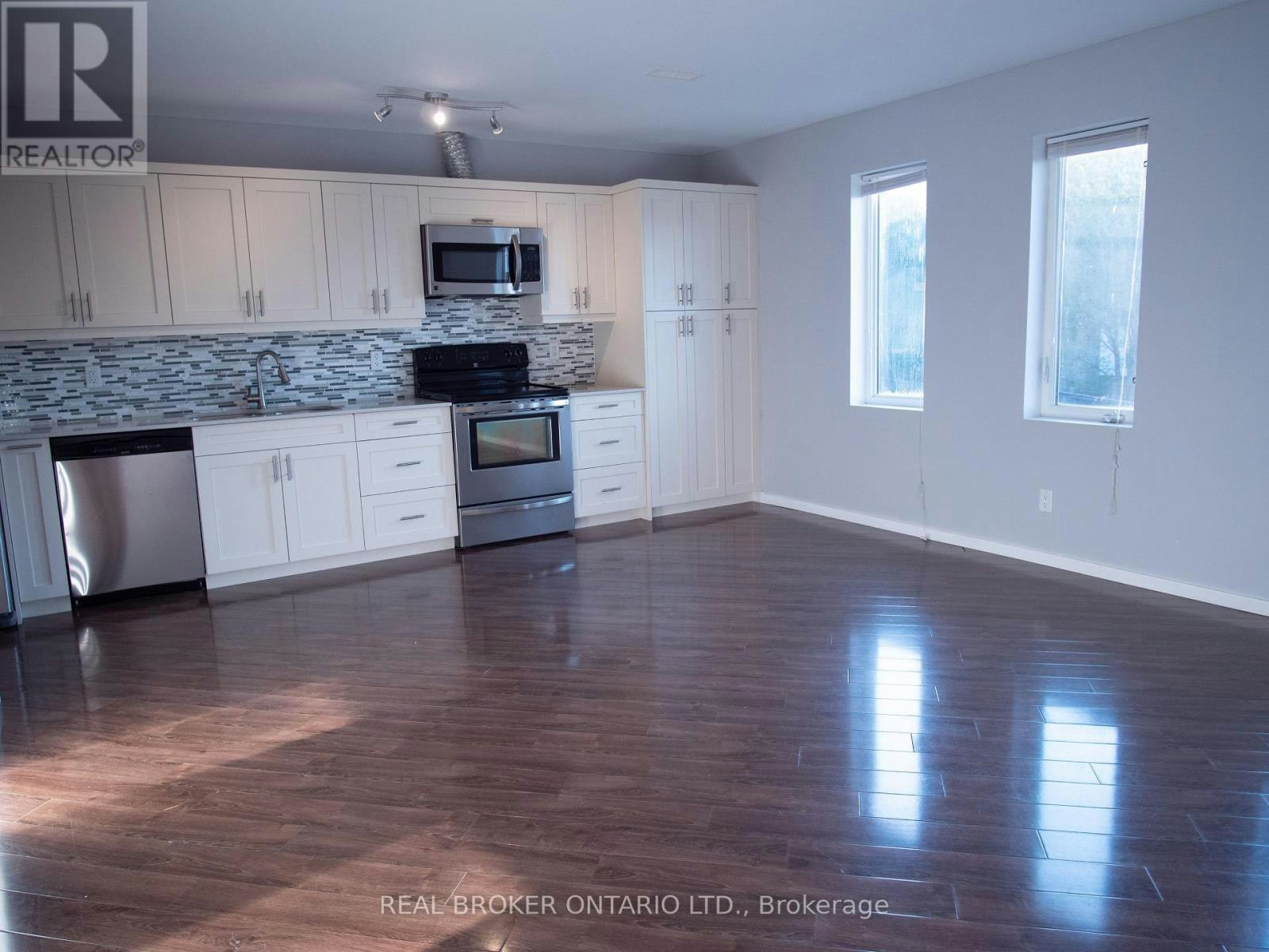 20 Emily Street, Parry Sound, ON, P2A 2P3