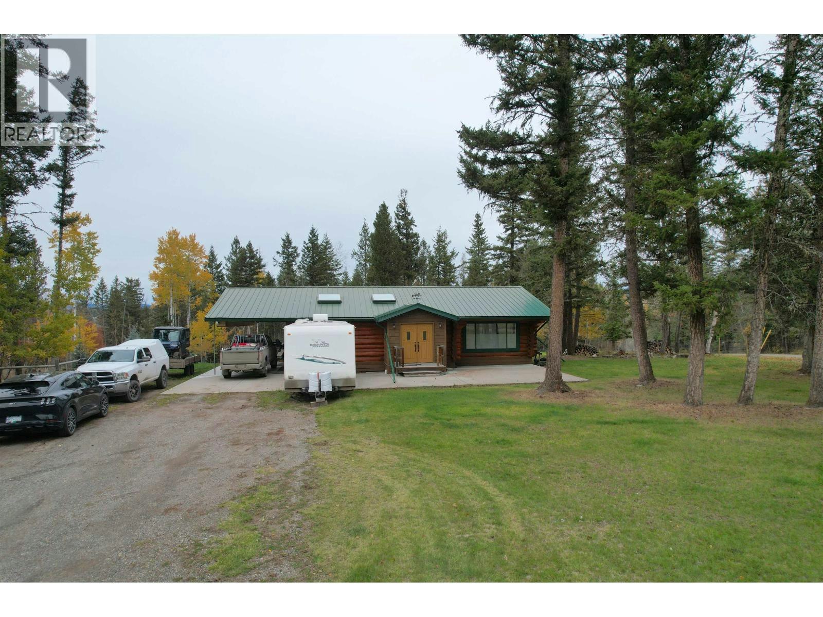 5361 Qua Place, 108 Mile Ranch, BC, V0K 2Z0