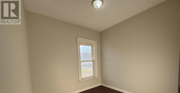 21 Owaissa Street, St. Thomas, ON, N5P 1T1 - 13