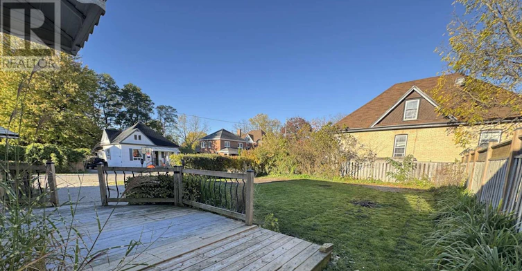 21 Owaissa Street, St. Thomas, ON, N5P 1T1 - 5