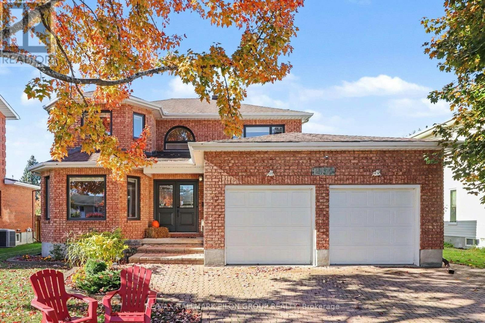 1452 Charlebois Avenue, Ottawa, ON, K1E 3W5