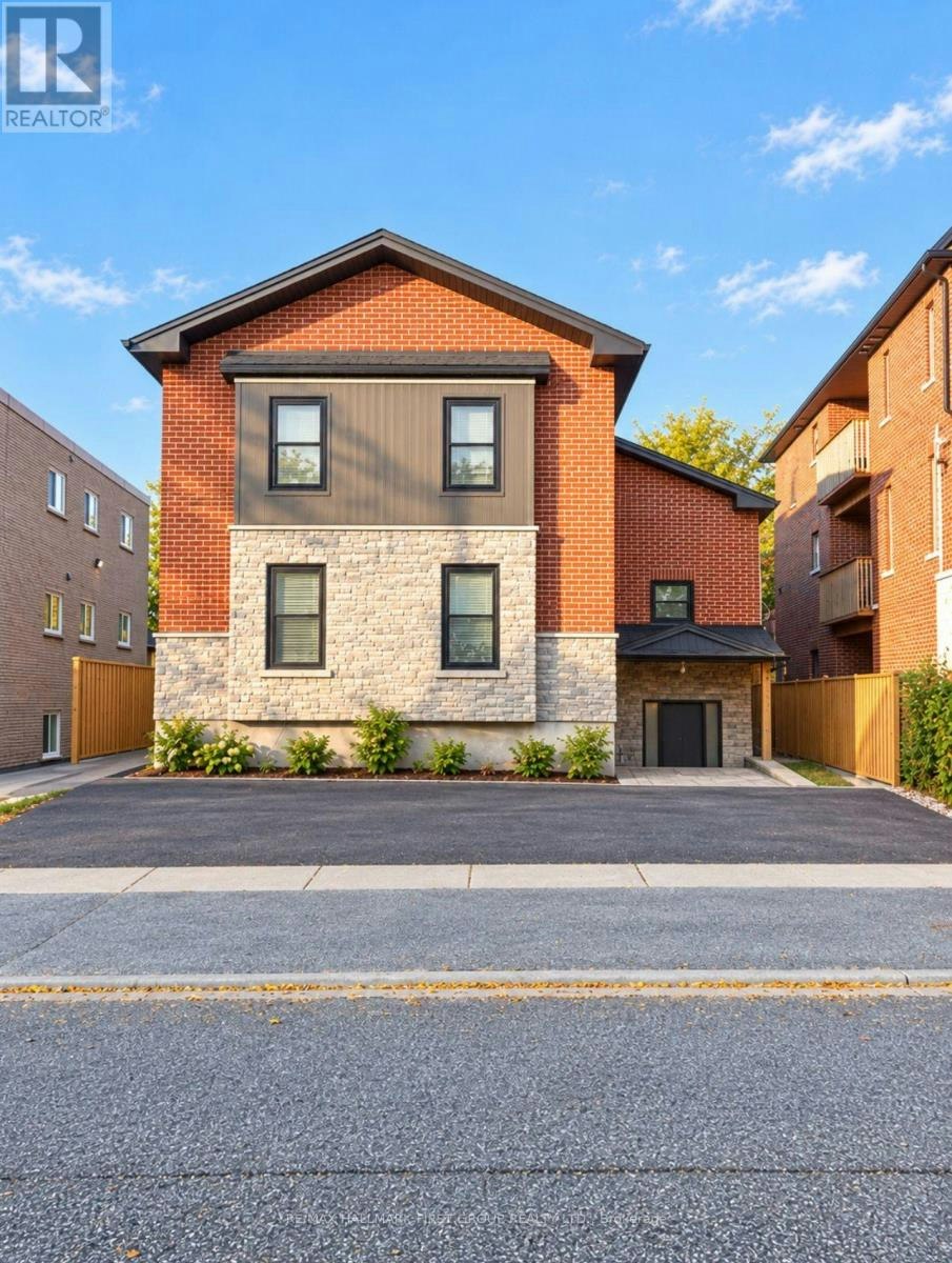 2-100 Cromwell Avenue, Oshawa, ON, L1J 4T6