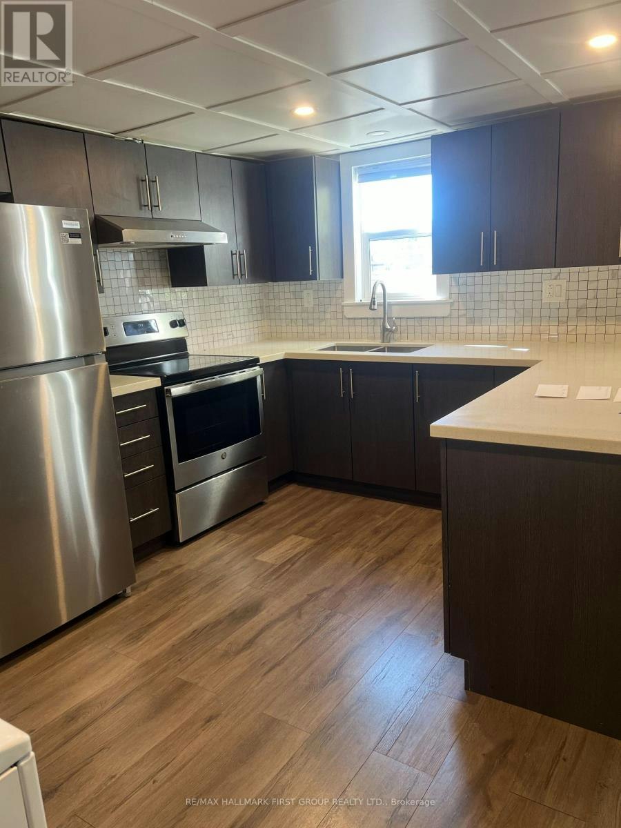 2-100 Cromwell Avenue, Oshawa, ON, L1J 4T6 - 2