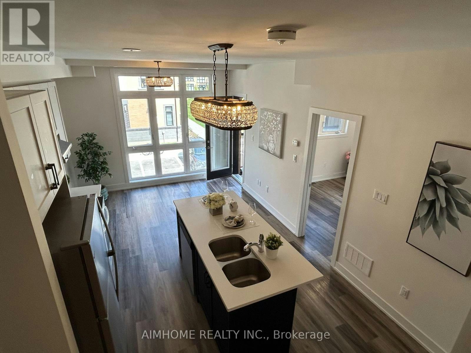 2-7 Phelps Lane, Richmond Hill, ON, L4E 1J4 - 4