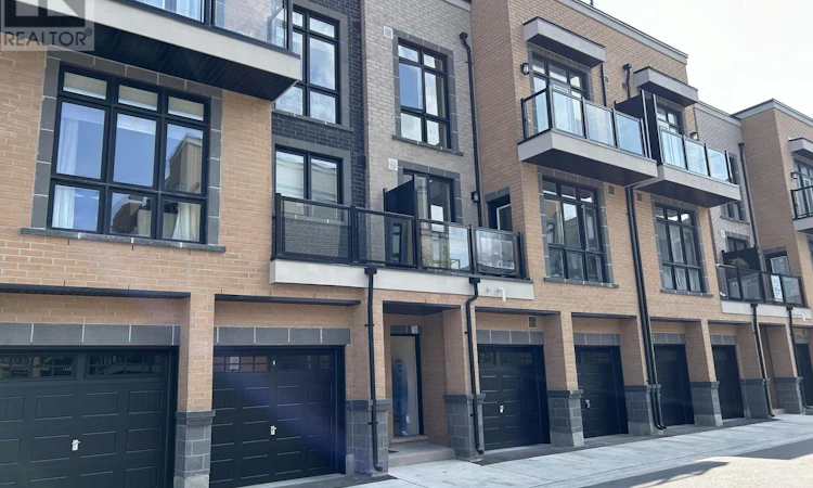 2-7 Phelps Lane