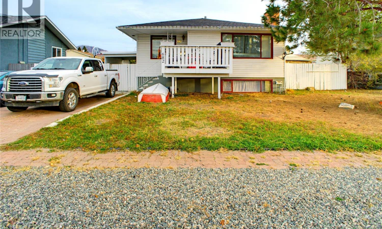 682 Alberni Avenue