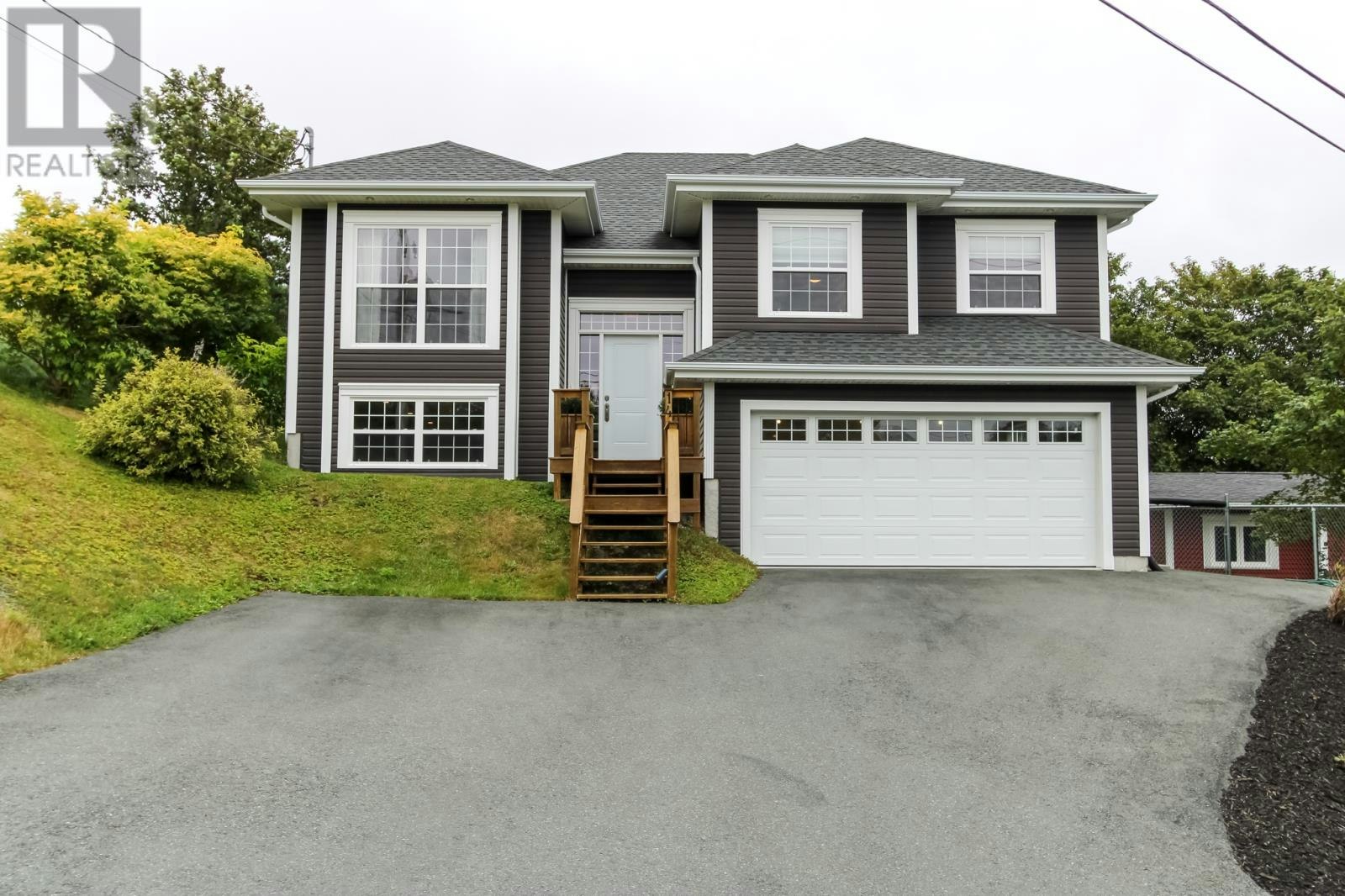 14 Country (14 Manning Hill Drive, Torbay, NL, A1K 1J2
