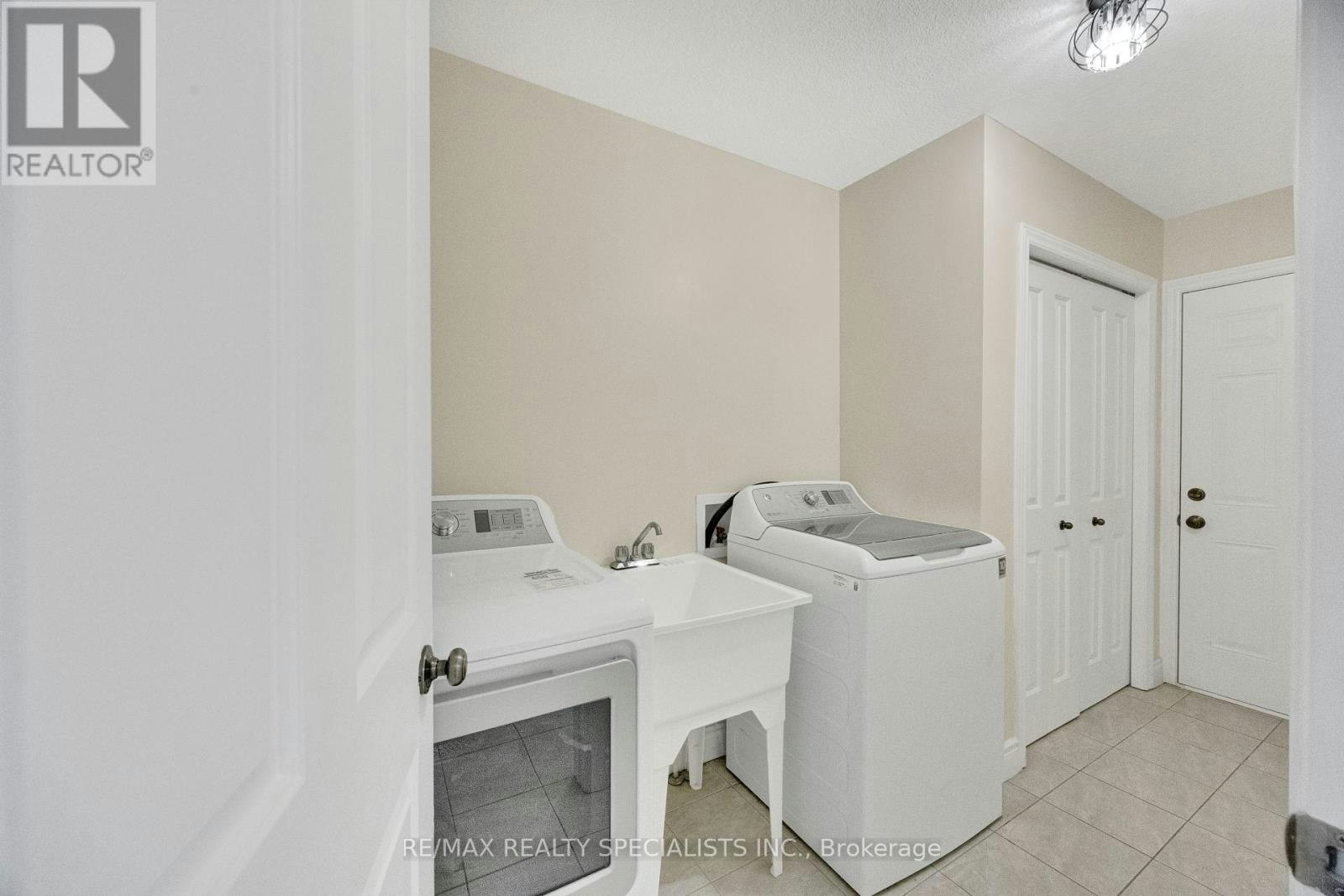 18-3270 Singleton Avenue, London, ON, N6L 0E5 - 9