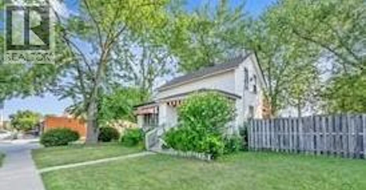 1-1108 Felix, Windsor, ON, N9C 3L7