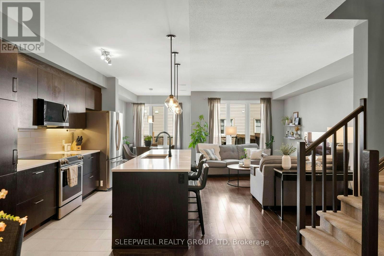 147 Westphalian Avenue, Ottawa, ON, K2V 0A3 - 8