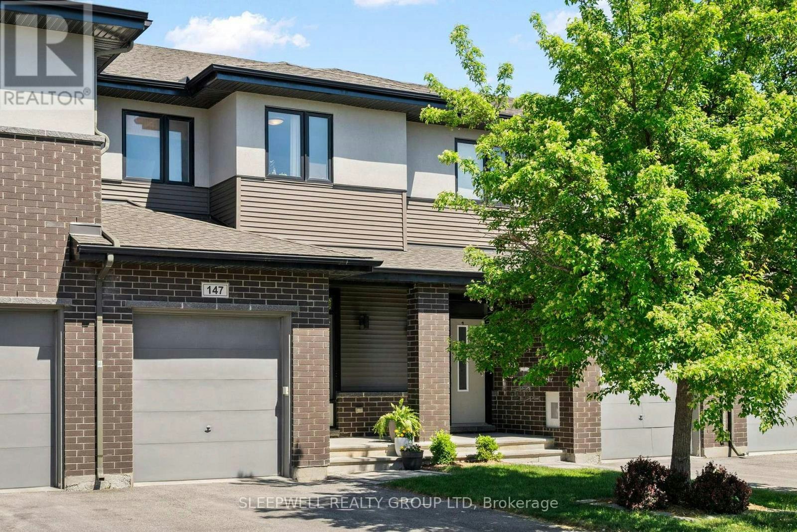 147 Westphalian Avenue, Ottawa, ON, K2V 0A3 - 2