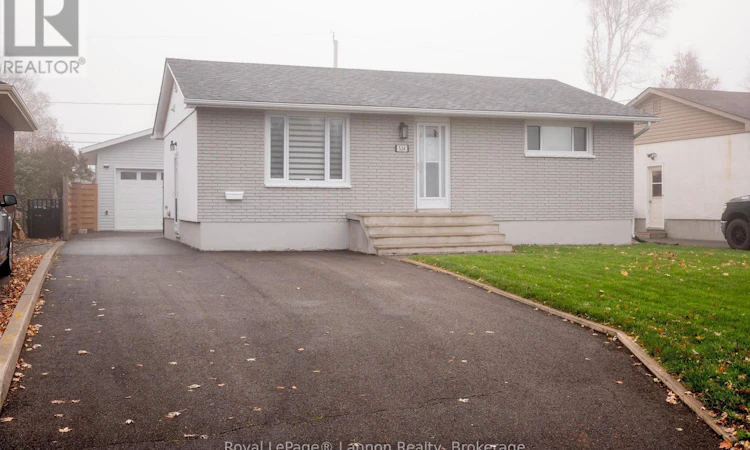 524 Wiltshire Crescent