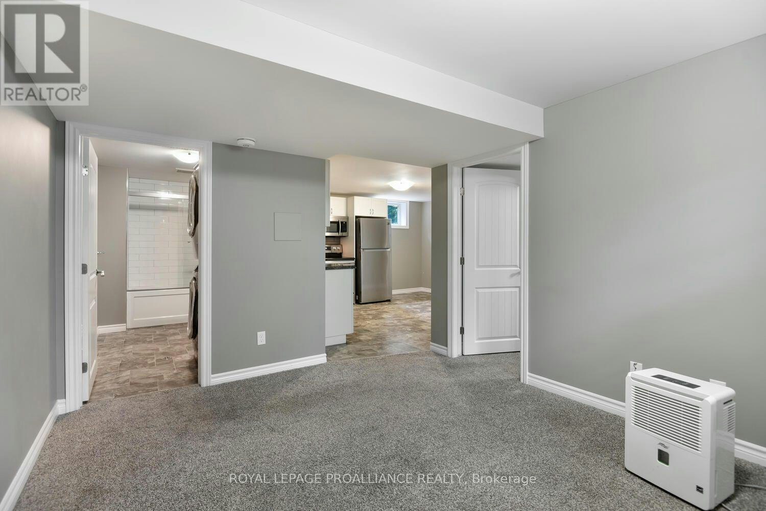 3 Geneva Court, Brockville, ON, K6V 1M7 - 5