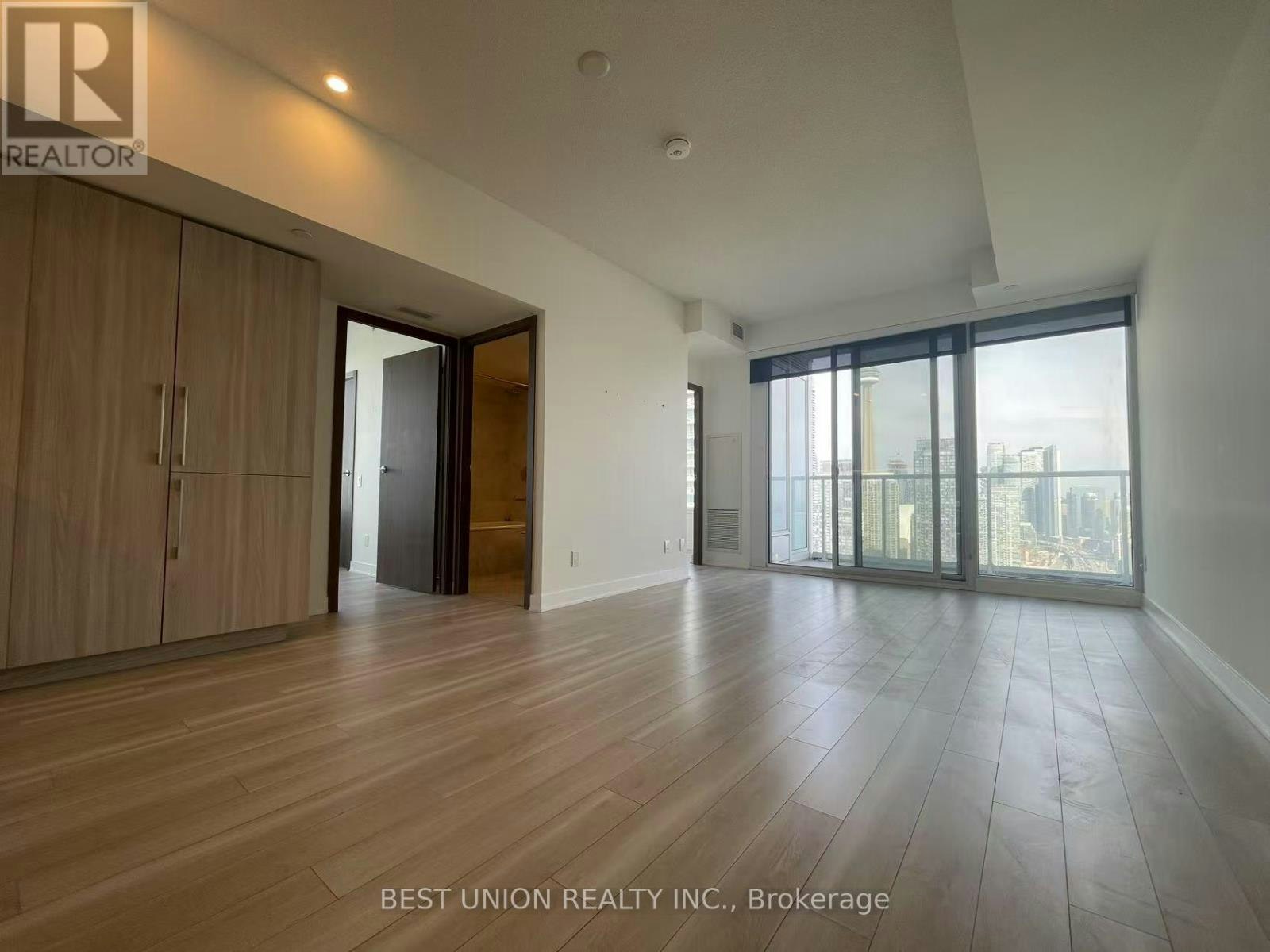 3910-17 Bathurst Street, Toronto, ON, M5V 1A5 - 7