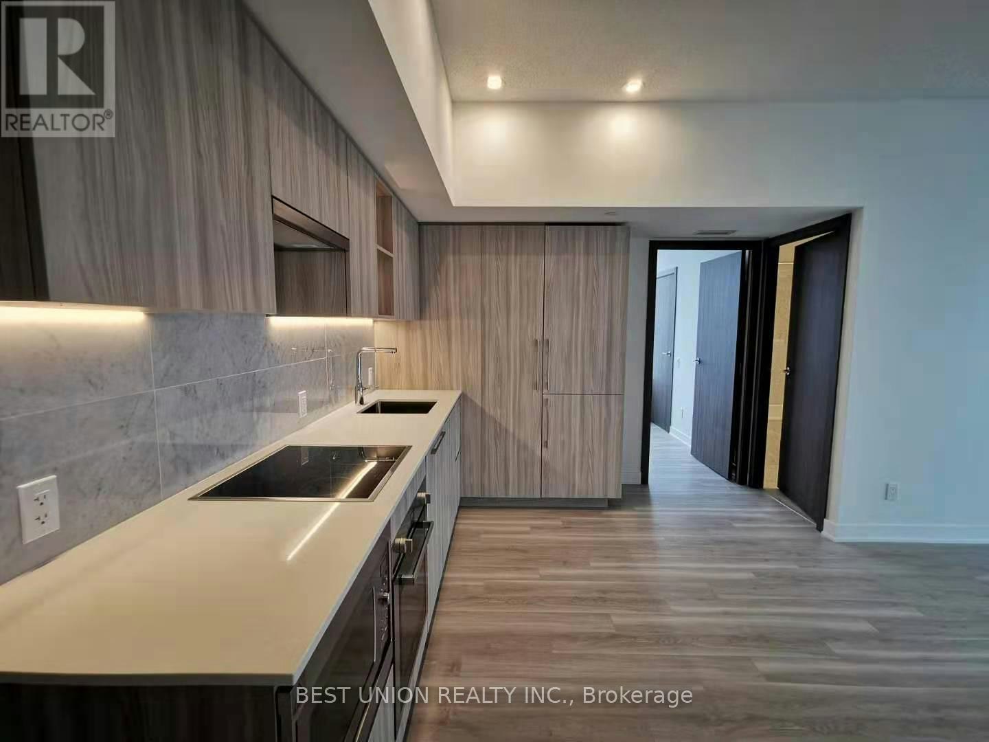 3910-17 Bathurst Street, Toronto, ON, M5V 1A5 - 9