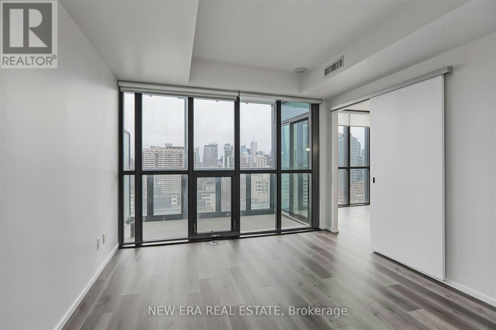 1703-101 Charles Street E, Toronto, ON, M4Y 0A9 - 17
