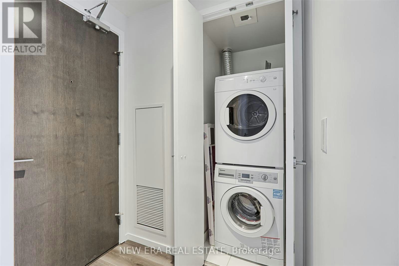 1703-101 Charles Street E, Toronto, ON, M4Y 0A9 - 5