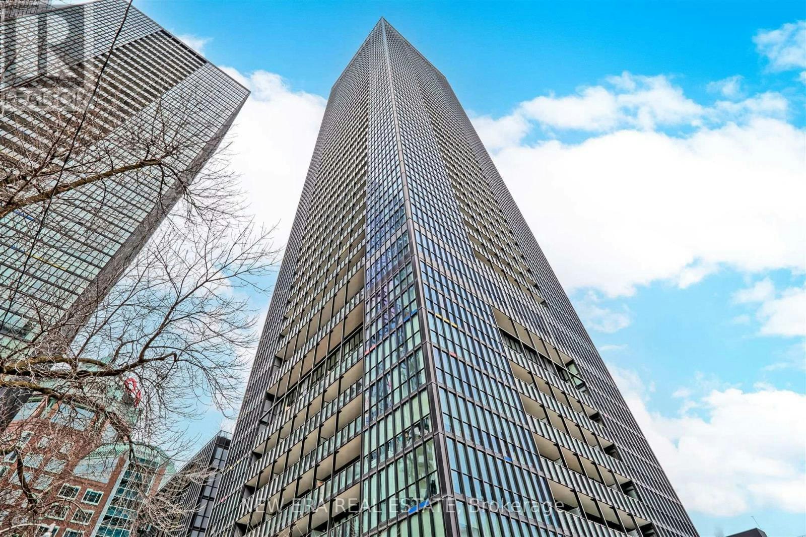 1703-101 Charles Street E, Toronto, ON, M4Y 0A9 - 2