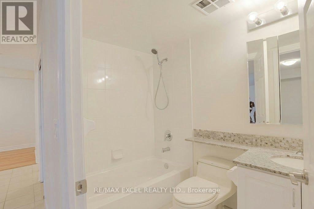 2011-5500 Yonge Street, Toronto, ON, M2N 7L1 - 9
