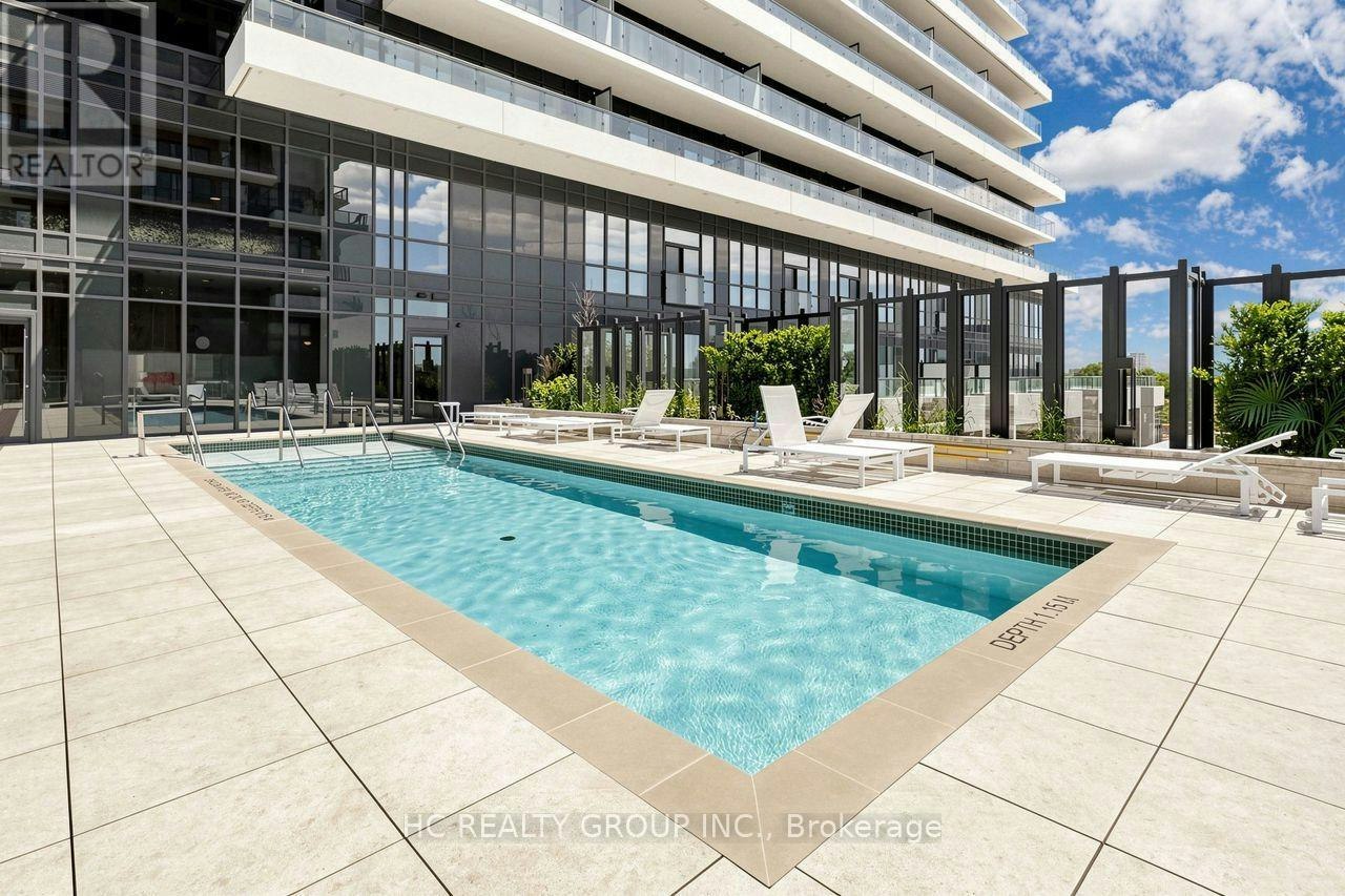 2202-30 Inn ON The Park Drive, Toronto, ON, M3C 0P7 - 17