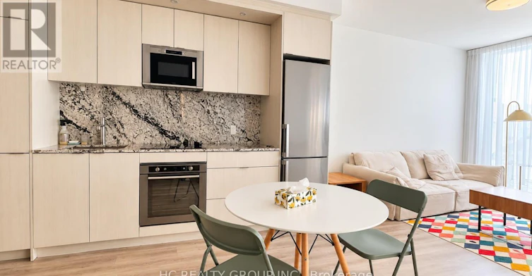 2202-30 Inn ON The Park Drive, Toronto, ON, M3C 0P7 - 9