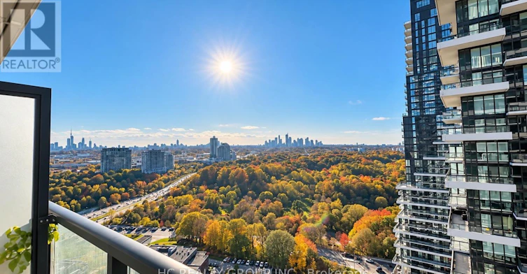 2202-30 Inn ON The Park Drive, Toronto, ON, M3C 0P7 - 13